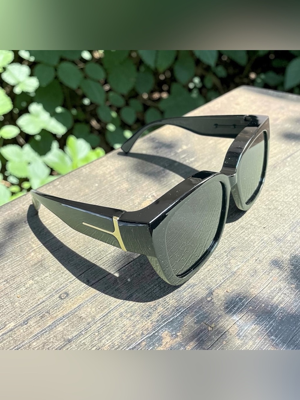 New Black Polarized Unisex Fit-Over Sunglasses with Gold Accent & Pouch